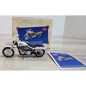 Hallmark Harley Davidson 1971 FX-1200 Super Glide Motorcycle Ornament (2002)